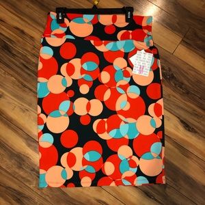 Medium LulaRoe Cassie Skirt
